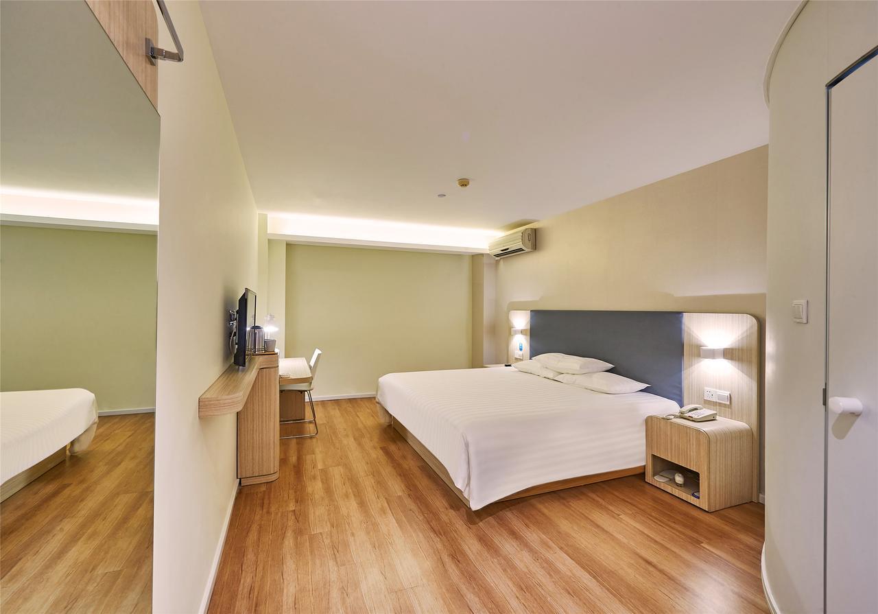 Hanting Hotel Shanghai Pudong Airport Zhuqiao Extérieur photo