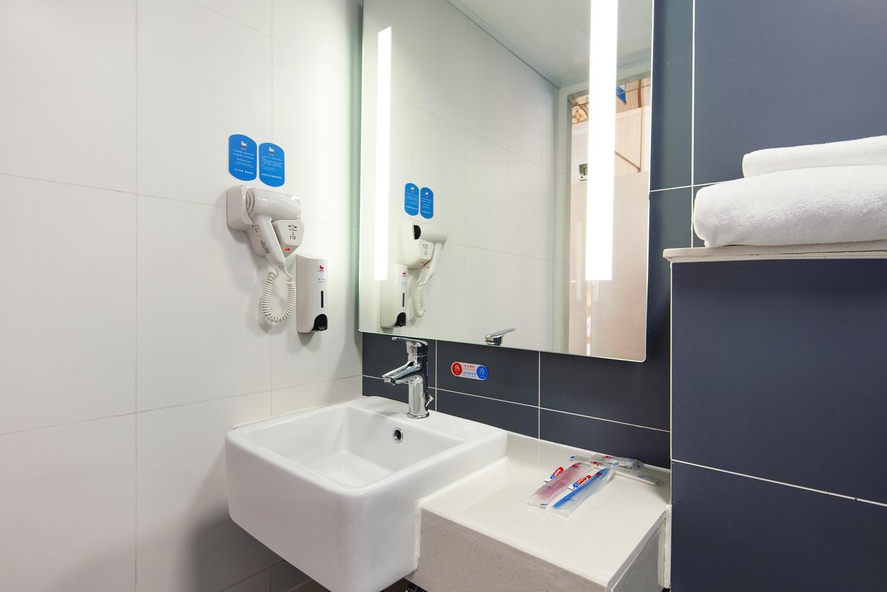 Hanting Hotel Shanghai Pudong Airport Zhuqiao Extérieur photo