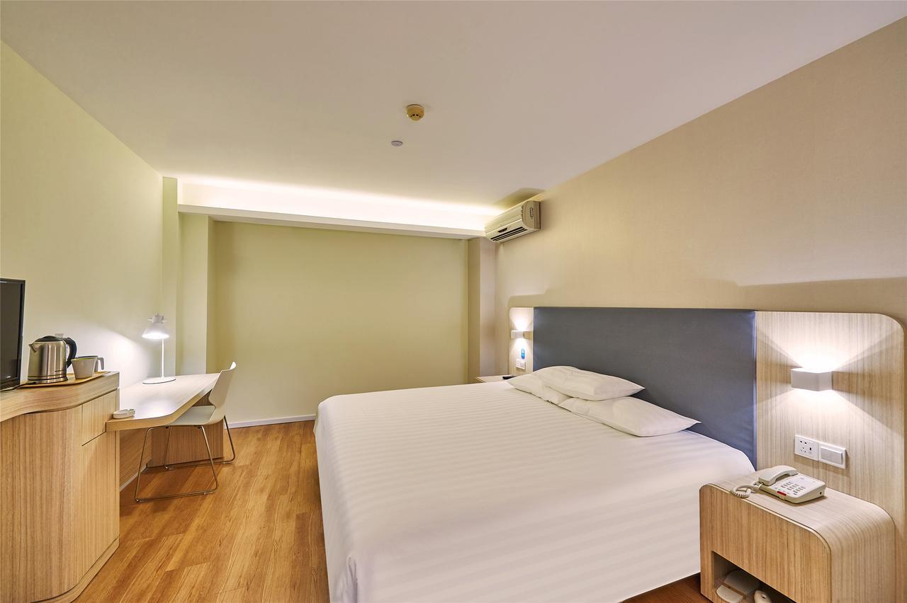 Hanting Hotel Shanghai Pudong Airport Zhuqiao Extérieur photo