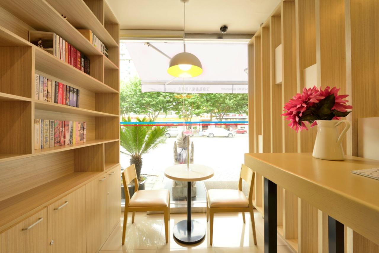 Hanting Hotel Shanghai Pudong Airport Zhuqiao Extérieur photo